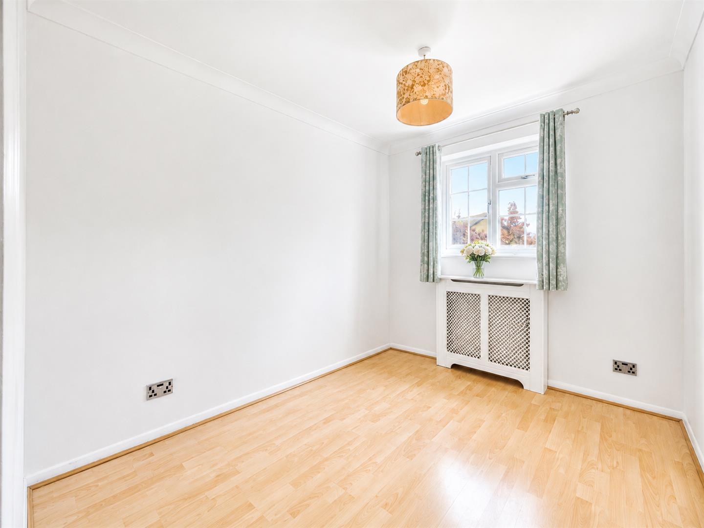 Balmoral Way, Sutton